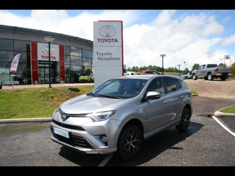 TOYOTA – RAV4