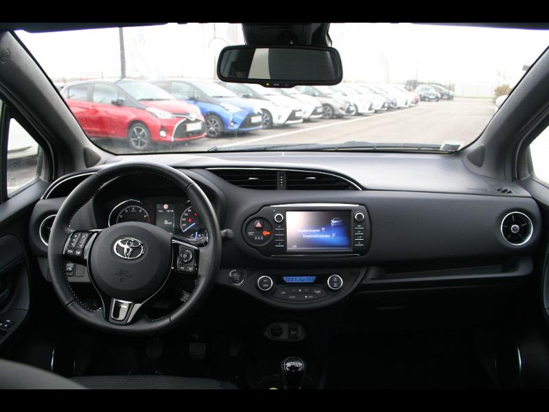 TOYOTA – Yaris