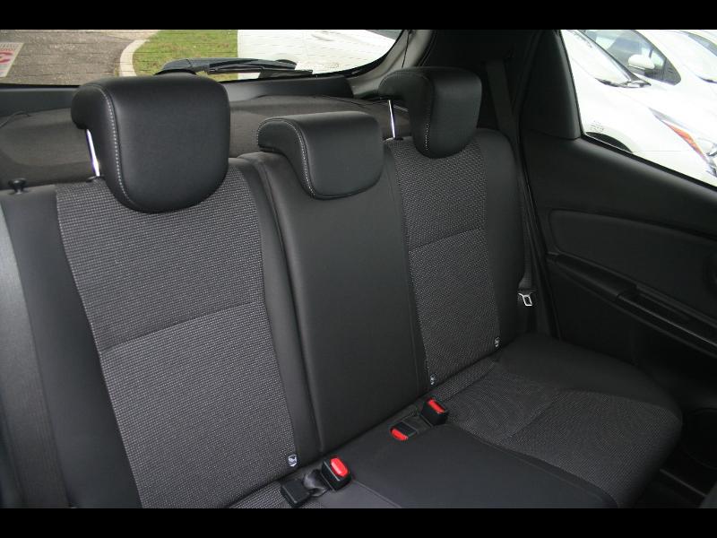TOYOTA – Yaris
