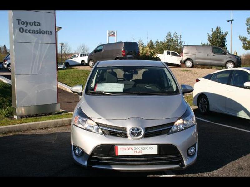 TOYOTA – Verso