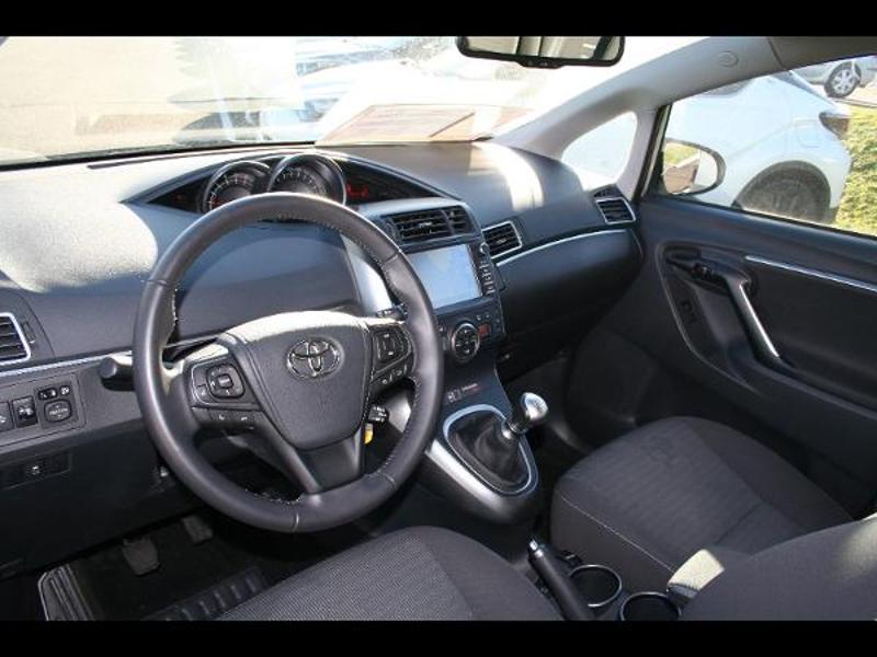 TOYOTA – Verso