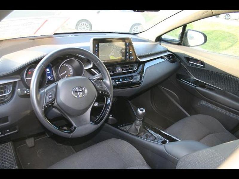 TOYOTA – C-HR