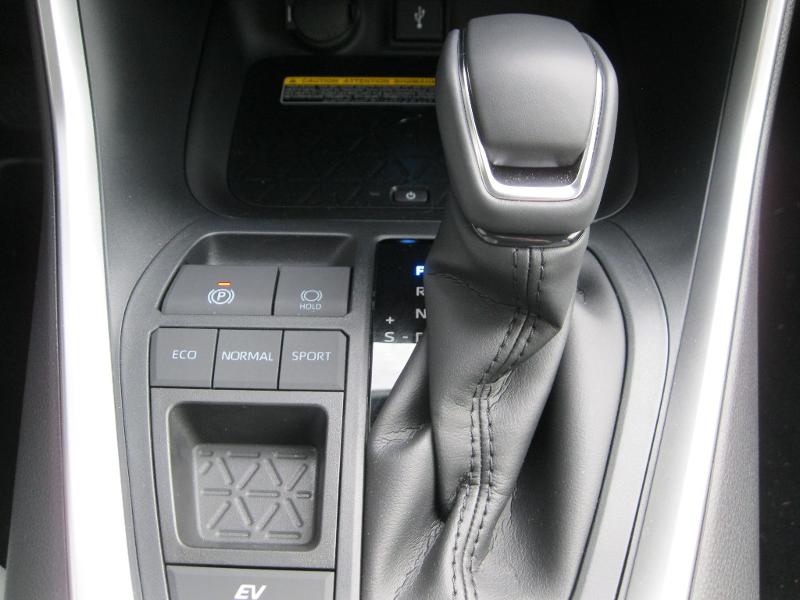 TOYOTA – RAV4