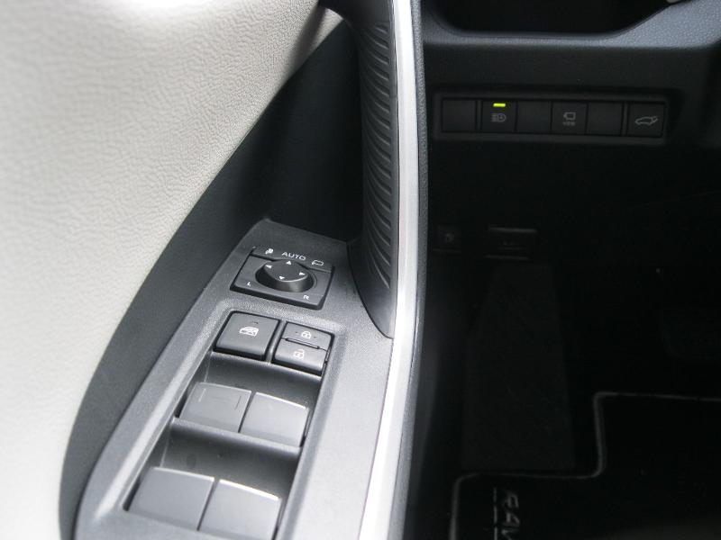 TOYOTA – RAV4