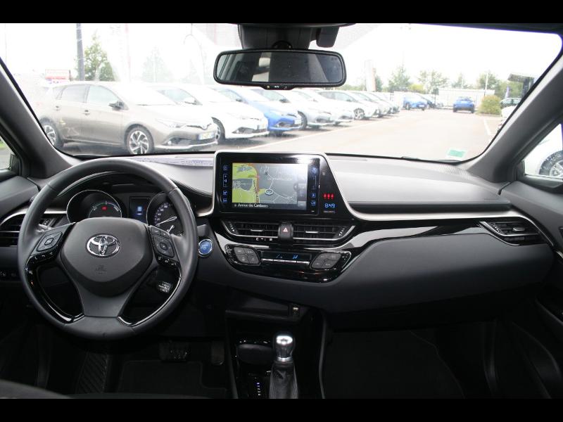 TOYOTA – C-HR